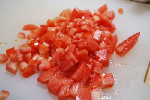 Fresh tomatoes gives the pizza a great taste and texture