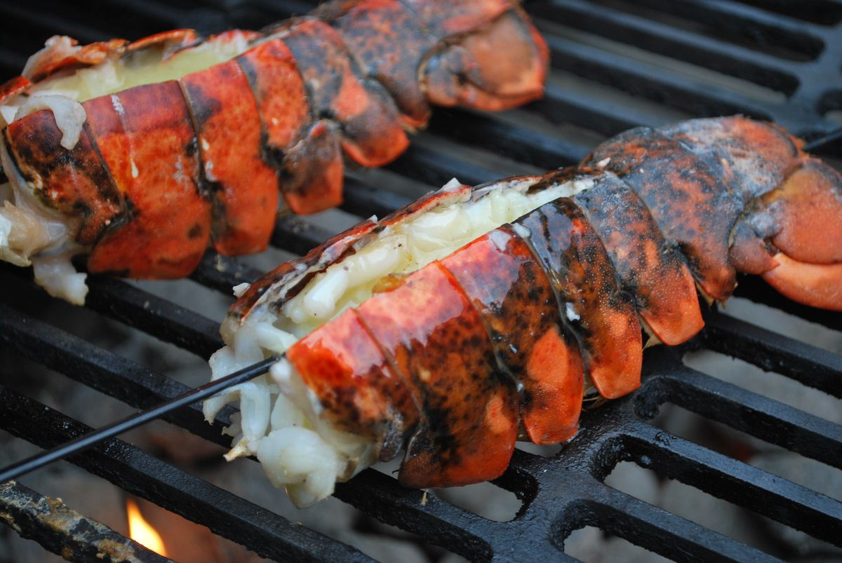 how to cook lobster tail meat out of the shell