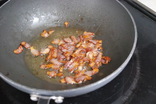 Frying bacon bits