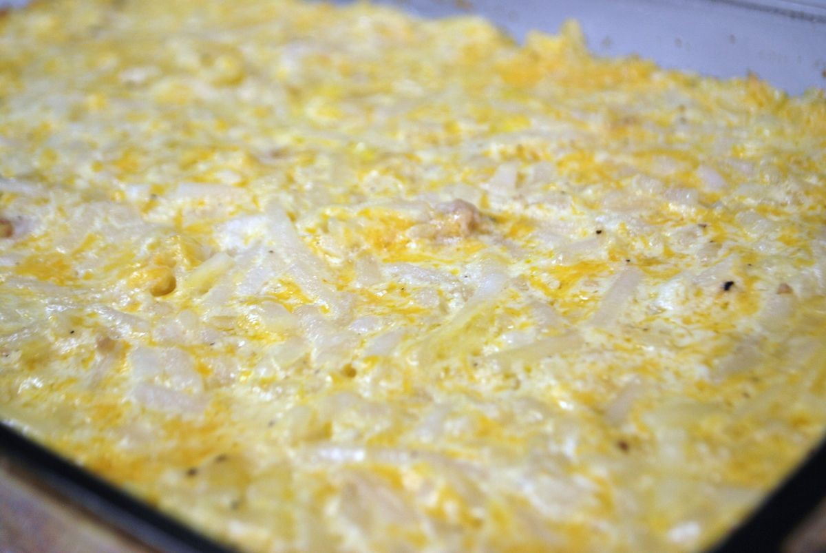 Cheesy Potatoes - SavoryReviews