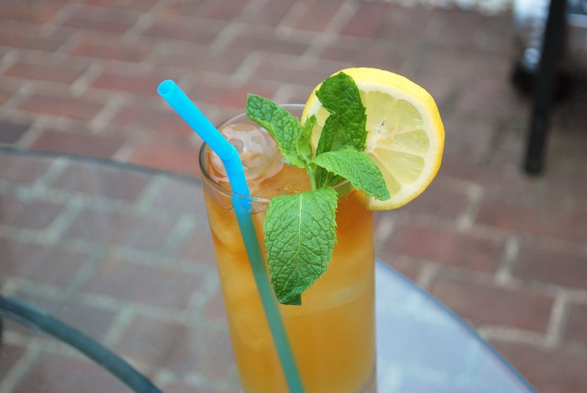 The Arnold Palmer Cocktail