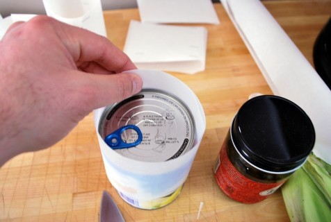 Form the rings around a can or jar