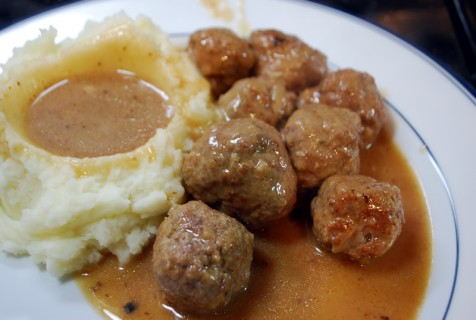 Swedish Meatballs and Mashed Potatoes