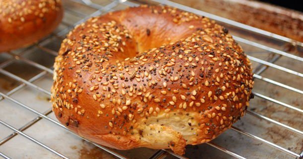 How to easily thaw bagels