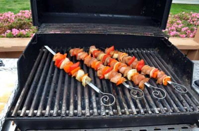 Place the skewers on the grill